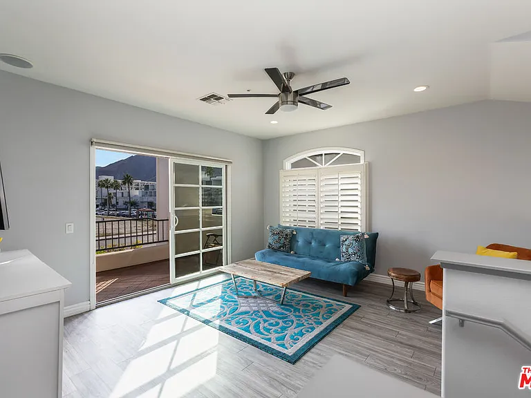 546 N Indian Canyon Dr — Photo 15