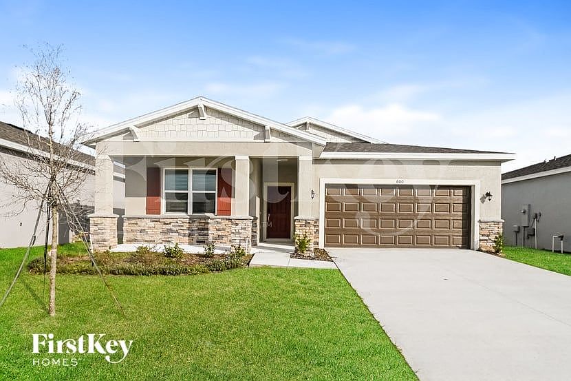 1st image of 600 Crown Rose Dr