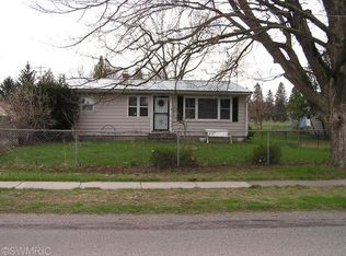 576 Main St, Saranac, MI 48881