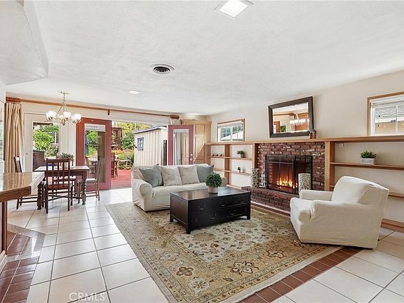 3rd image of 641 Ridgefield Dr