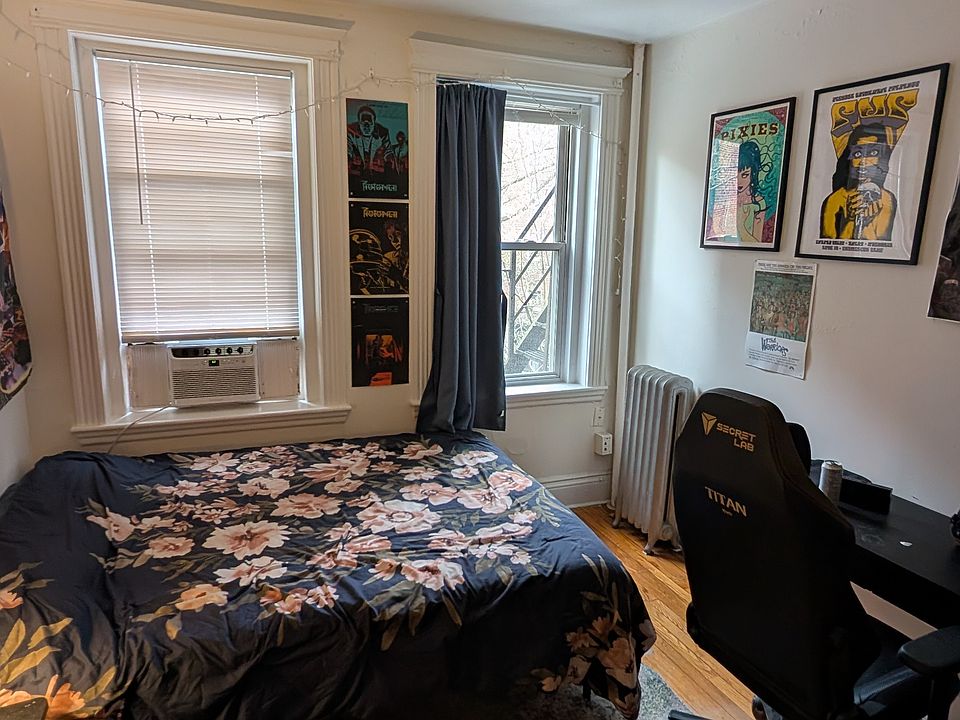 1st image of 6 Camelot Ct APT 9