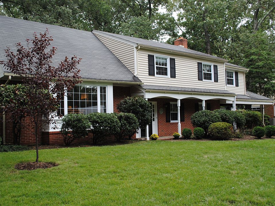 1st image of 2329 Colton Dr