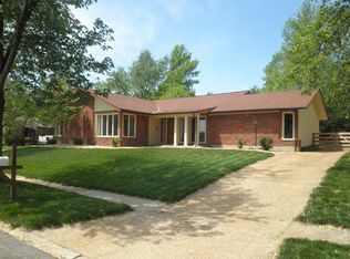 739 Agean Way, Ballwin, MO 63011