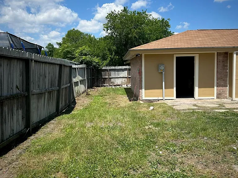 4009 Donaho Dr — Photo 5