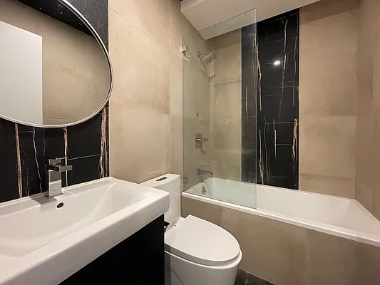 Rented by ERNY LLC | media 5