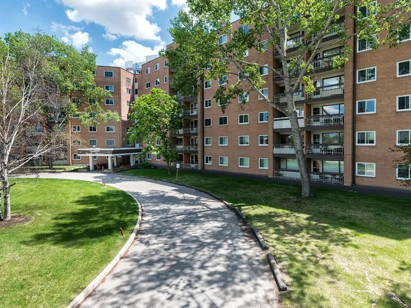 1310 Archibald St #320, Winnipeg, MB R2J 0Z4