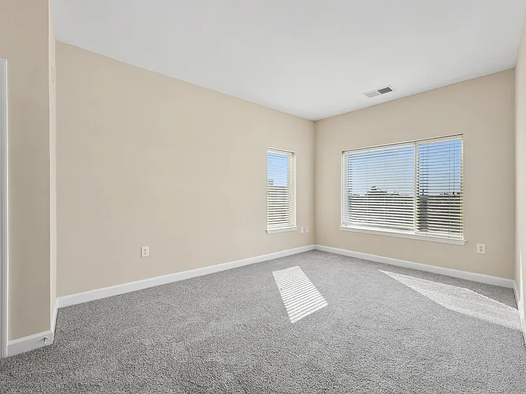 The Galaxy Apartments — Photo 20