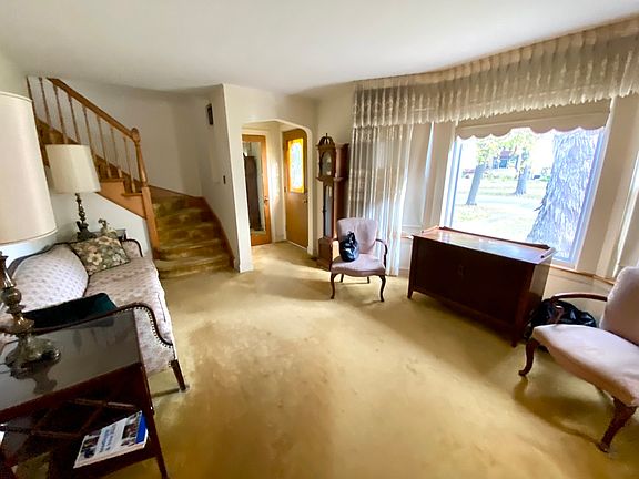 3rd image of 3024 N 78th Ave