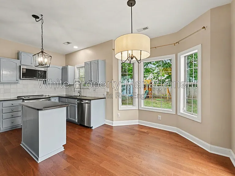 9201 Hanworth Trace Dr — Photo 7