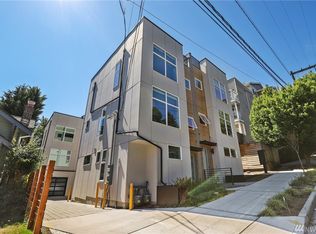 913 N 50th St #A, Seattle, WA 98103