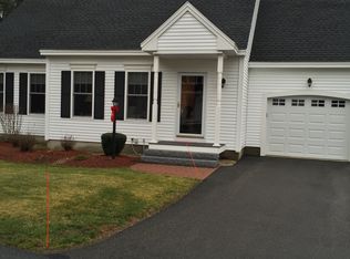 24 Peacock Brook Ln, Amherst, NH 03031