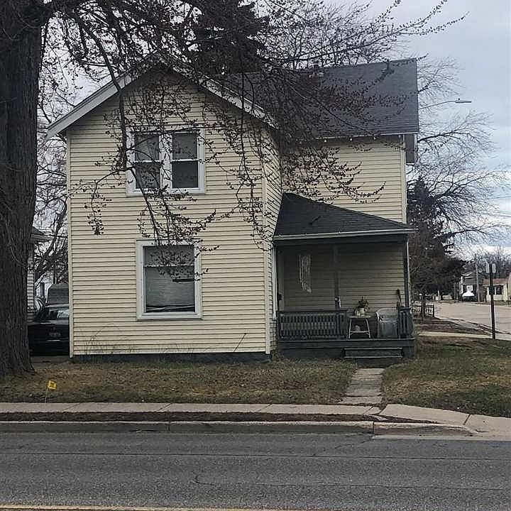 1703 Lapeer Ave, Port Huron, MI 48060 Zillow