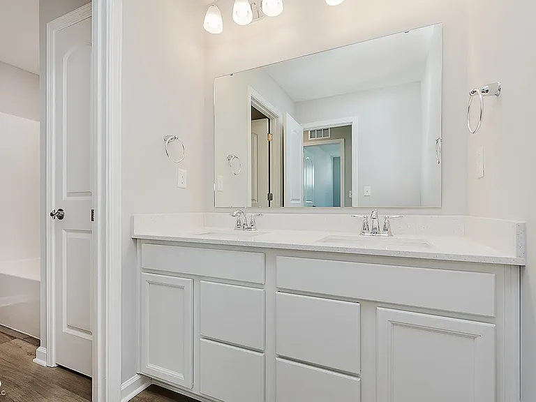 7286 Selah Ln — Photo 6