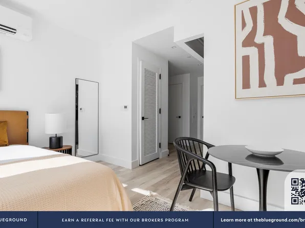 280 East Houston Street image 9 of 18