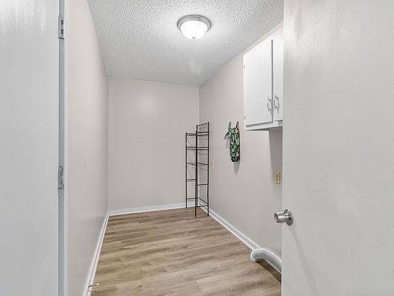 5th image of 408 Watergap Dr