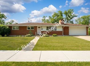 381 W Millers Rd, Des Plaines, IL 60016