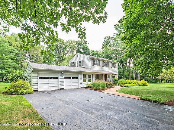 2nd image of 4522 Eastwood Dr