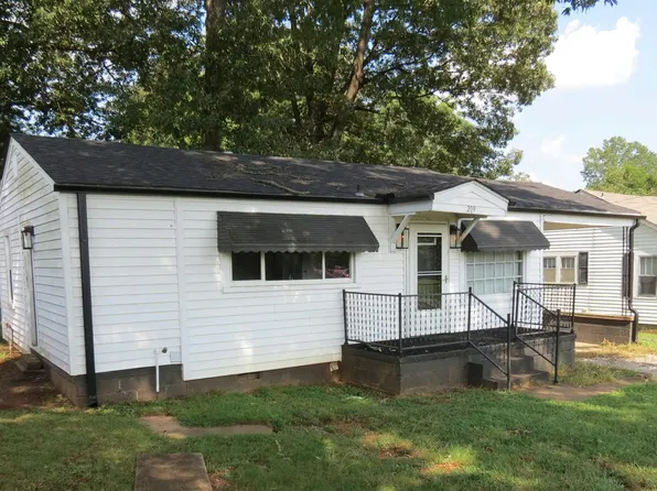 209 Richards St, Florence, AL 35630