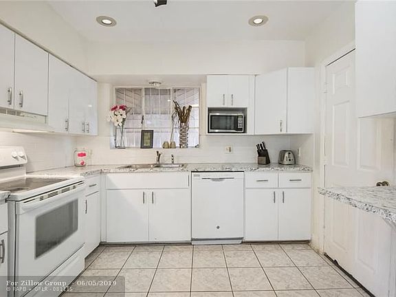 5th image of 12920 N Miami Ave