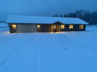 4671 36th Ave NW, Hackensack, MN 56452