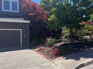126 Leslie Dr, San Carlos, CA 94070