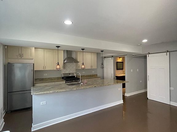 5th image of 1626 S Newberry Ave APT 1