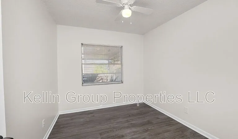 303 Regal Park Dr — Photo 28