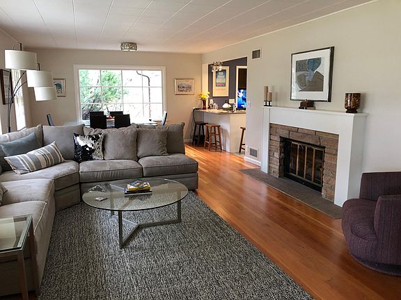 Livingroom/Dining Room Potential Layout