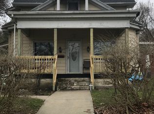 338 E High St, Uhrichsville, OH 44683