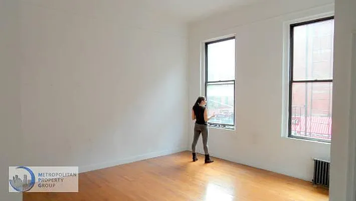 Rented by Metropolitan Property Group | media 6