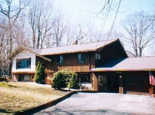 53 Rees Dr, Oxford, CT 06478