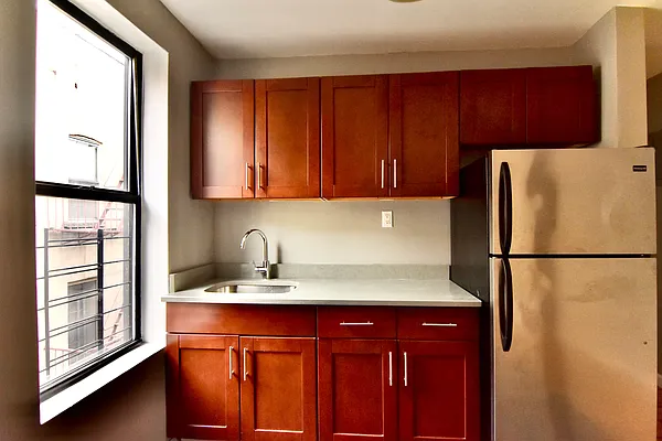 Rented by Bohemia Realty Group | media 2