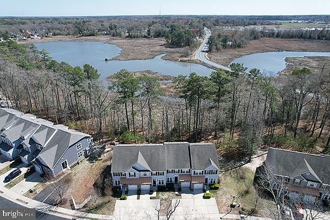 1st image of 20022 Bluff Point Dr