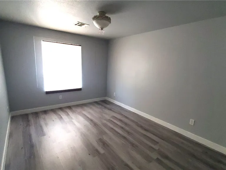 7903 Dell Ridge Ave — Photo 15