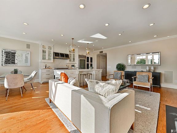 5th image of 2861 Clay St