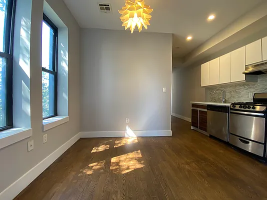 Rented by Simply Brooklyn Realty Inc | media 7