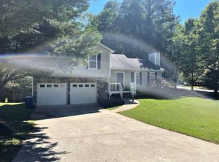100 Ivy Trace Ln, Dallas, GA 30157
