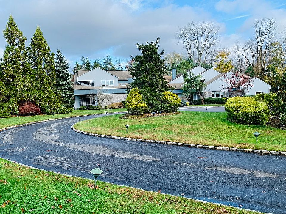 7 Summerwind Dr, Glen Head, NY 11545 Zillow