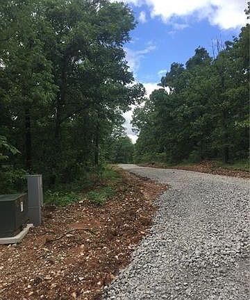 5th image of 8 Woodland Cir #8