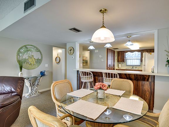 5th image of 131 Boynton Blvd APT 1