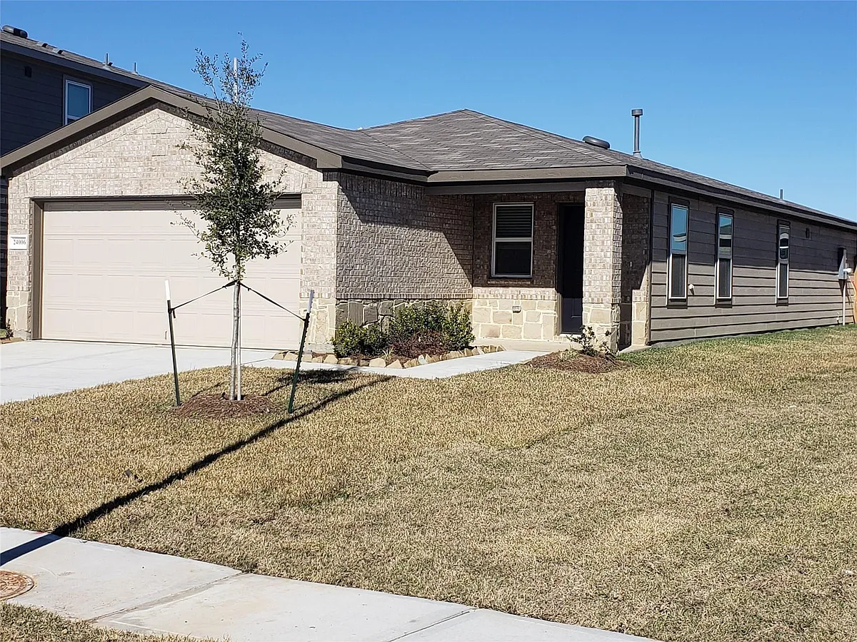 Building Photo - 24006 Swather Way
