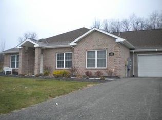 1402 Seminole Cir, Beaver Falls, PA 15010