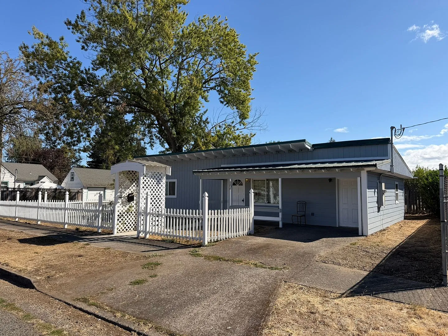 OWN927 — Photo 3