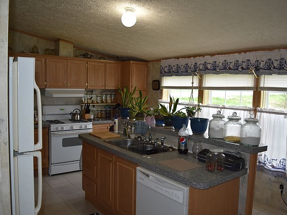 5th image of 2214 County Road 23