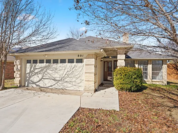 801 Fondren Dr, Arlington, TX 76001