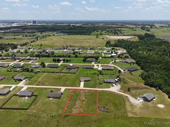 180 Michael Ave, Calera, OK 74730