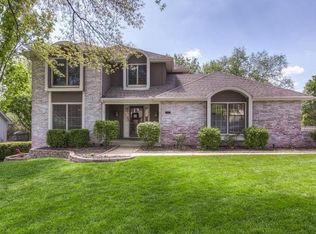 11904 Aberdeen Rd, Leawood, KS 66209