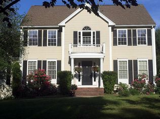 28 Stop River Rd, Norfolk, MA 02056