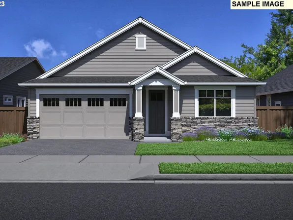 208 SE 18th Ave, Canby, OR 97013