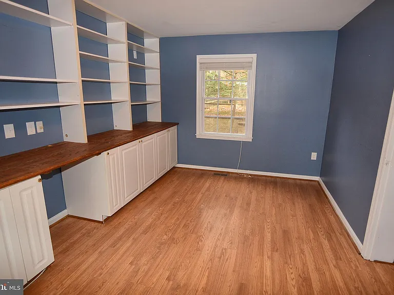 1666 Albermarle Dr — Photo 13